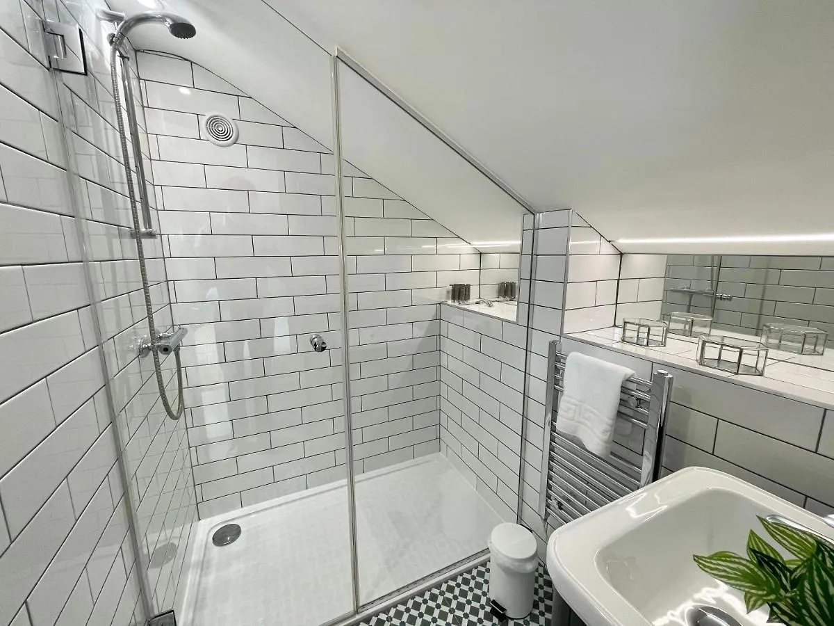 Old Yarn Apartment - Close To City Walls York